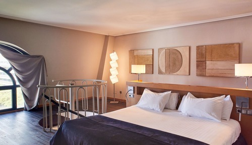 Suite, balcón