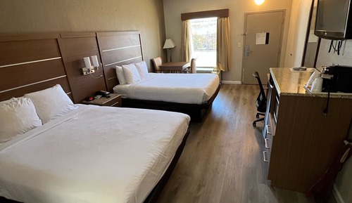 Habitación estándar, 2 camas de matrimonio, no fumadores