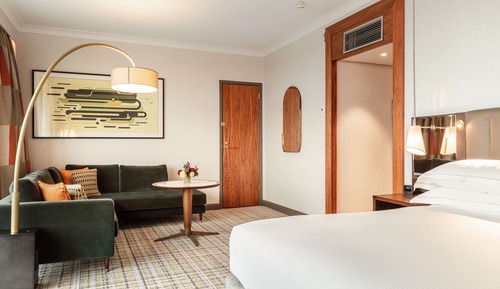 Suite junior, 1 cama de matrimonio grande, balcón (Boulevard View)