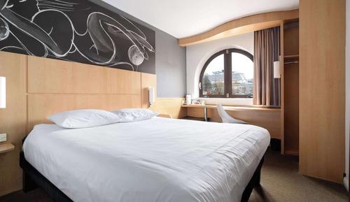 Standard Room with 1 Double Bed - Harbour view