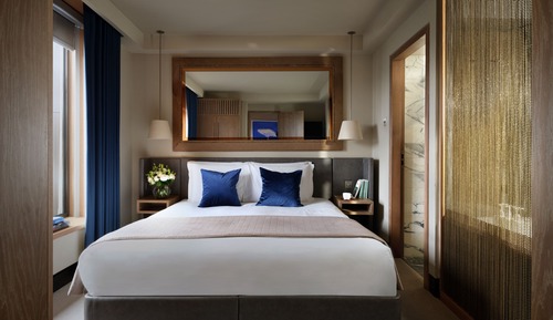 Suite Signature, balcón, vistas a la ciudad