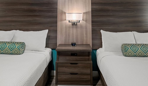 Habitación individual, 2 camas de matrimonio, accesible para personas con discapacidad