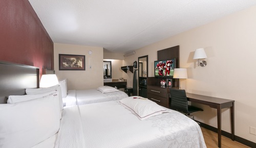 Habitación Premium, 2 camas dobles (Upgraded Bedding & Snack, Smoke Free)