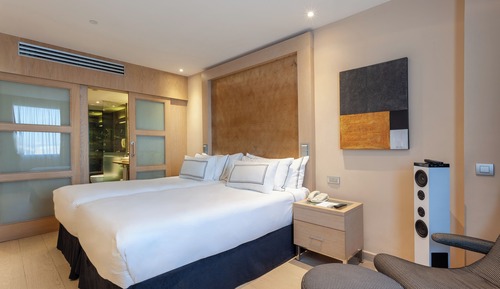 Habitación (Melia The Level)