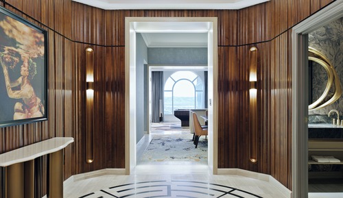 Newly Remodeled Grand King Suite