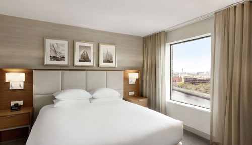 Suite, 1 cama de matrimonio grande, vistas al río