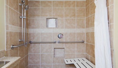 Habitación estándar, 1 cama de matrimonio grande (Communication, Roll-In Shower)