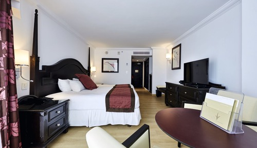 Suite junior, vistas al mar (Superior, U)