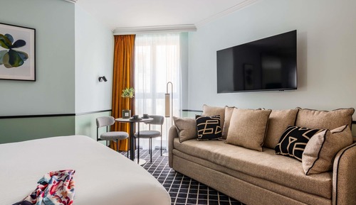 Habitación Deluxe, 1 cama doble con sofá cama, accesible para personas con discapacidad