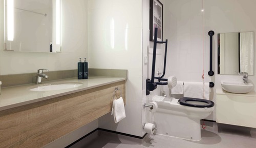 Habitación, 2 camas de matrimonio, accesible para personas con discapacidad