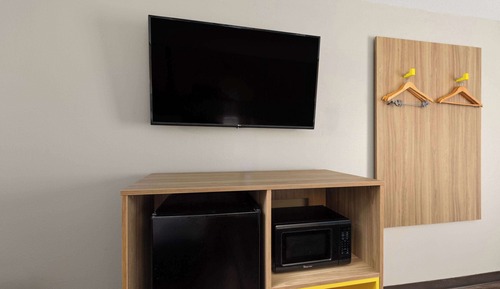 Habitación estándar, 1 cama de matrimonio grande, accesible para personas con discapacidad