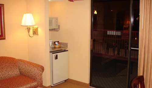 Room, 1 King Bed, Accessible, Smoking