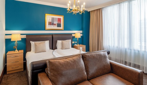 Habitación ejecutiva con 2 camas individuales