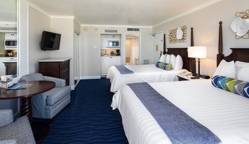 Gulf Front View with Balcony 2 Queen Beds