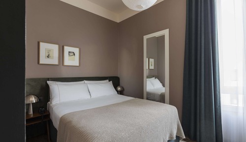 Smart Double Room (French Matrimonial Bed)