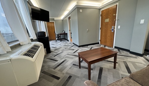 Suite, 1 cama de matrimonio grande, no fumadores, frigorífico y microondas (Walk-in Shower)
