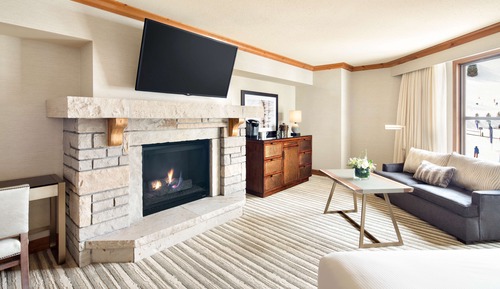 Suite junior, 1 cama de matrimonio grande (Park, Fireplace)