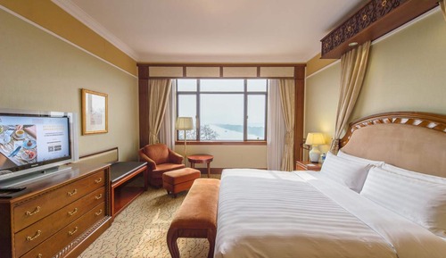 Suite, vistas al lago (West Wing)
