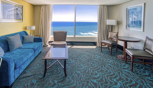 Suite Club, 1 cama de matrimonio grande (Luxurious, Club Floor)