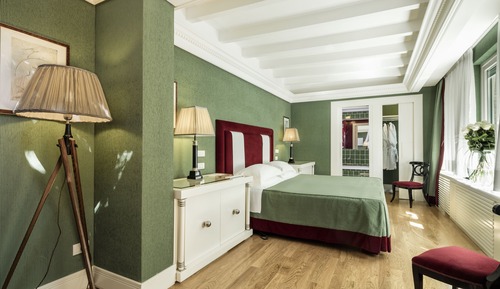 Suite (Garden)