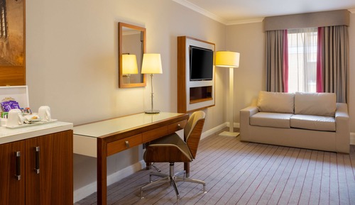 Habitación Deluxe, 1 cama de matrimonio grande con sofá cama