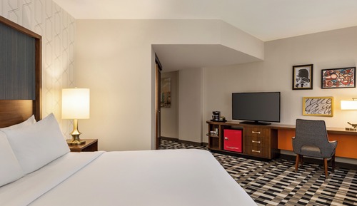 Estudio, 1 cama de matrimonio grande
