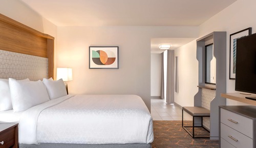Estudio, 1 cama de matrimonio grande con sofá cama