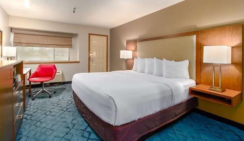 Suite, 1 cama de matrimonio grande, bañera de hidromasaje