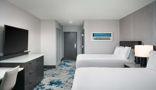 Habitación, 2 camas de matrimonio, accesible para personas con discapacidad, bañera