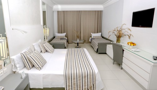 Quadruple room