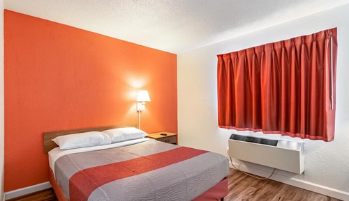 Habitación estándar, 1 cama de matrimonio, accesible para personas con discapacidad, no fumadores