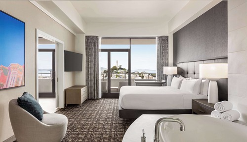 Suite presidencial, 1 cama de matrimonio grande, balcón, vistas a la bahía