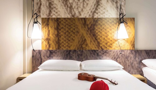 Habitación triple, varias camas