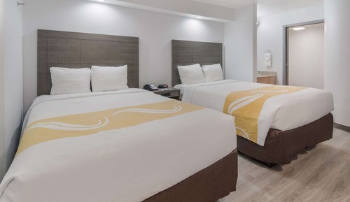 Habitación estándar, 2 camas dobles, no fumadores