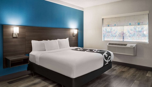 Habitación, 1 cama de matrimonio grande, accesible para personas con discapacidad, no fumadores