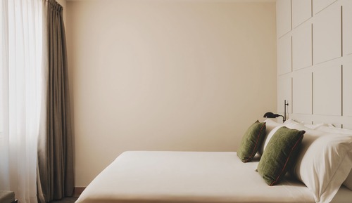 Deluxe Room ( Familiar)