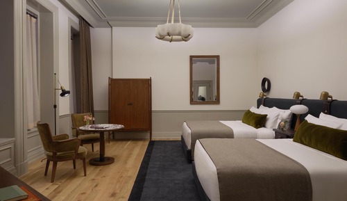 Habitación Deluxe, 2 camas de matrimonio, bañera accesible (Accessible)
