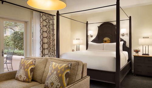 Suite (Vineyard Suite,1 King, Patio)