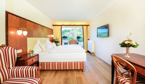 Habitación doble, vistas al río
