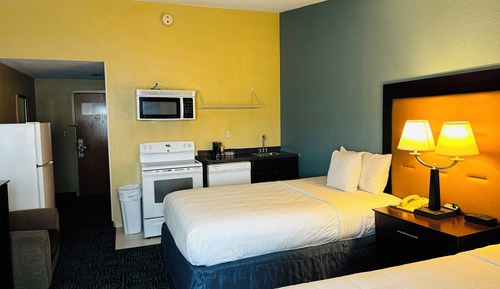 Habitación doble superior, 2 camas de matrimonio, cocina, vistas a la ciudad