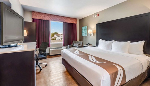 Exterior Standard Room, 1 King Bed, Non Smoking, Annex Building
