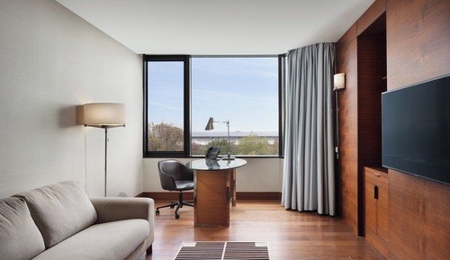 Club Suite