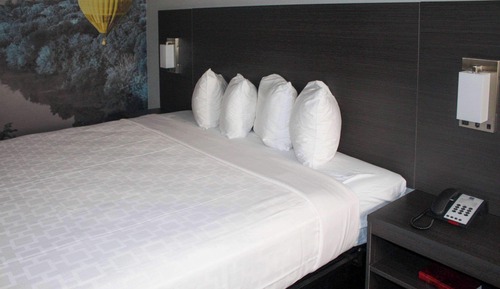 Suite, 1 cama de matrimonio grande con sofá cama, no fumadores (Efficiency, Upgrade)
