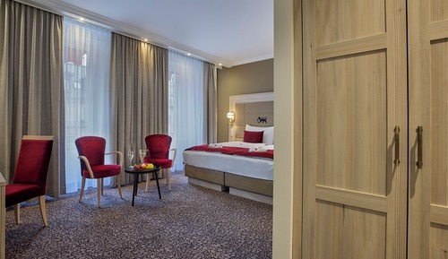 Suite junior, balcón