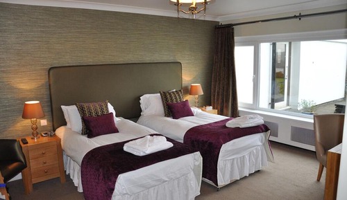 Cosy double with view