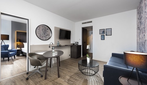 Suite, 1 cama doble (Additional Living Area)