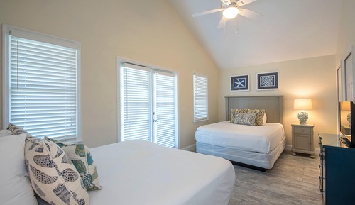3 Bedroom Home with Pool