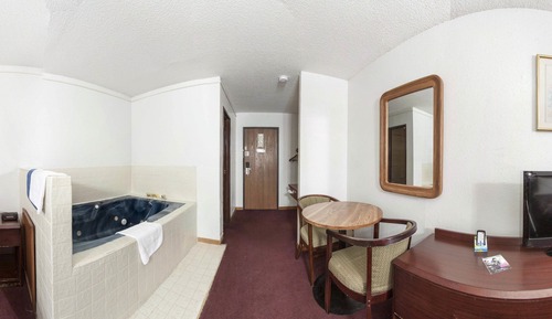 Habitación, 1 cama de matrimonio grande, no fumadores, bañera de hidromasaje