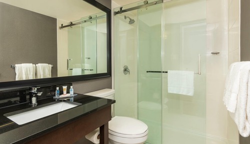 Habitación, 2 camas de matrimonio, no fumadores (Upgrade, Pet Friendly)