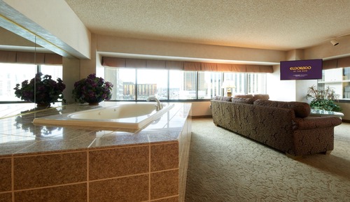 Player Spa Large Suite King Smoking